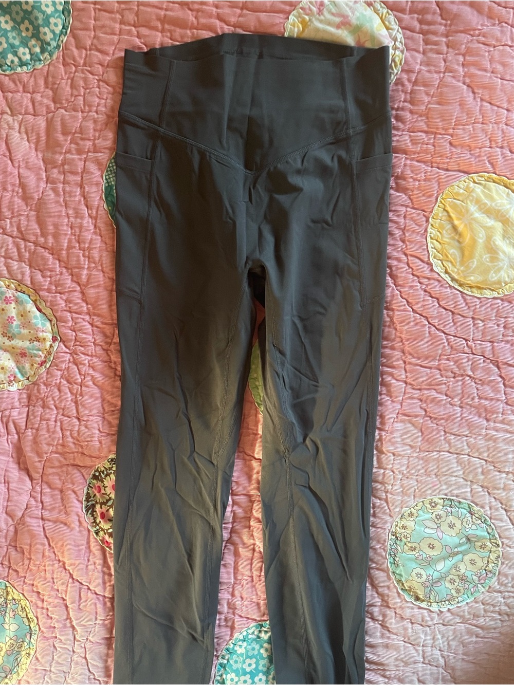 Halara Charcoal High-Waist Active Leggings with Side Pockets
